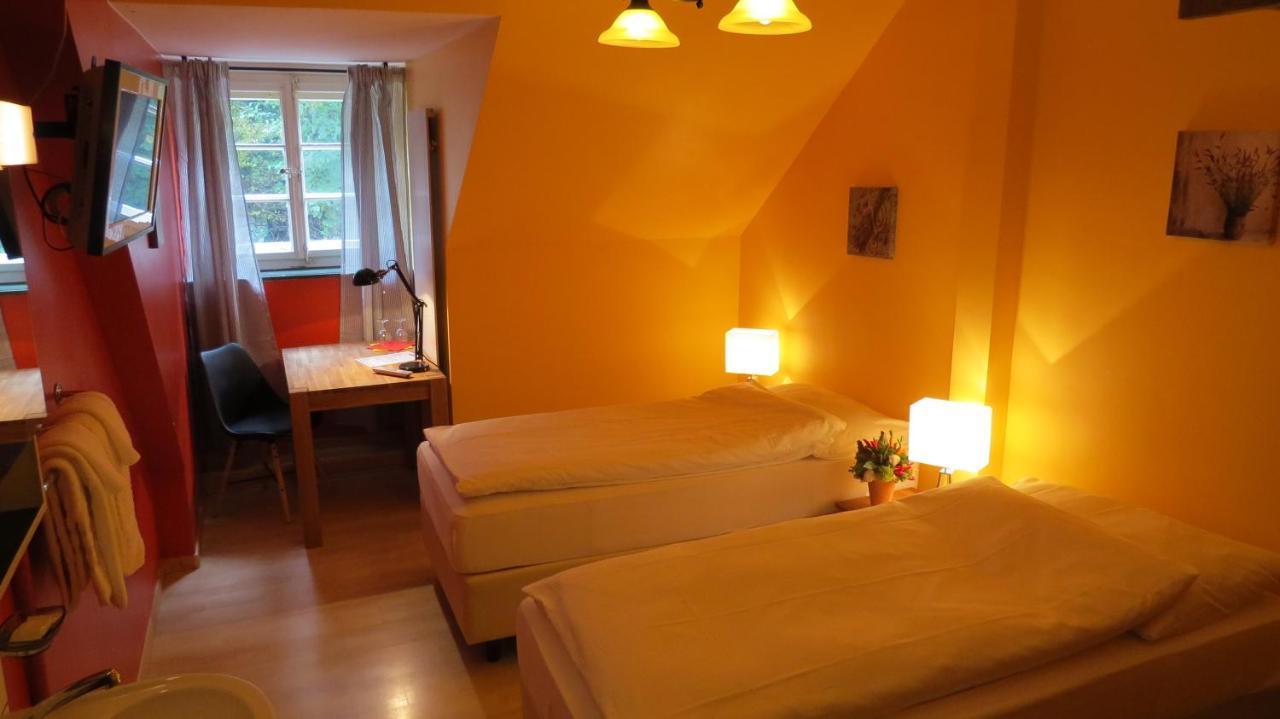 Gasthof Baeren Aarburg Last Check In 2100 Pm Exteriér fotografie
